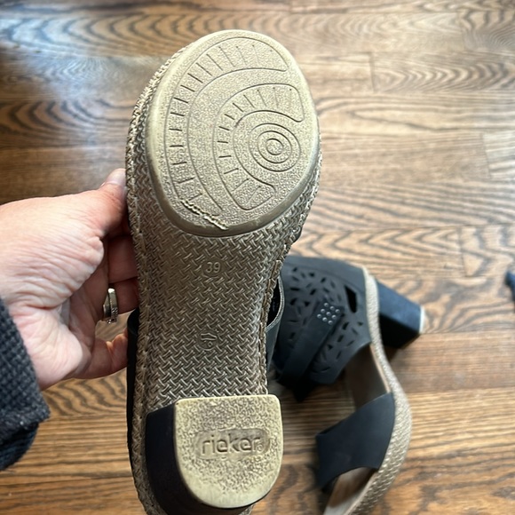 Rieker Comfort Sandal Shootie Ankle-Wrap Chunky Heel Laser Cutouts - Picture 5 of 6